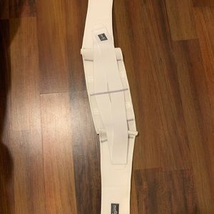 Maternity belly support band